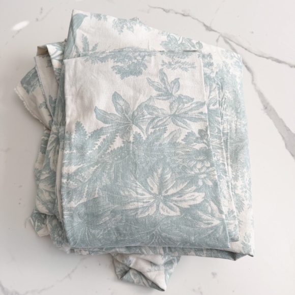 PRIVATE Vintage Pottery Barn Matine Blue Toile Fabric for Curtains/Pillows - Picture 8 of 8